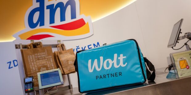 dm drogerie markt rozšiřuje expresní doručení do dalších měst a nabízí zvýhodněné doručení registrovaným zákazníkům